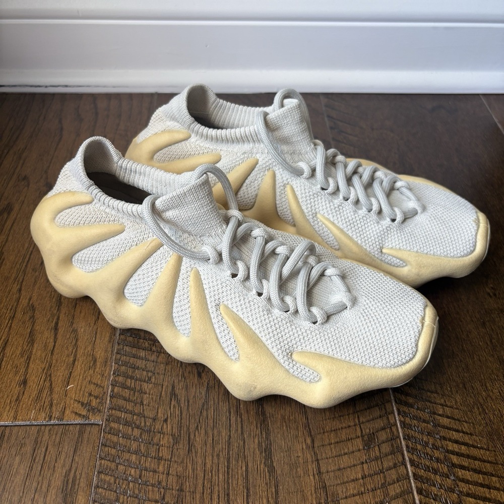 Yeezy 450 Men's Cloud White Low Top Lace Up Primeknit Sneaker ADIDAS Sz8,5